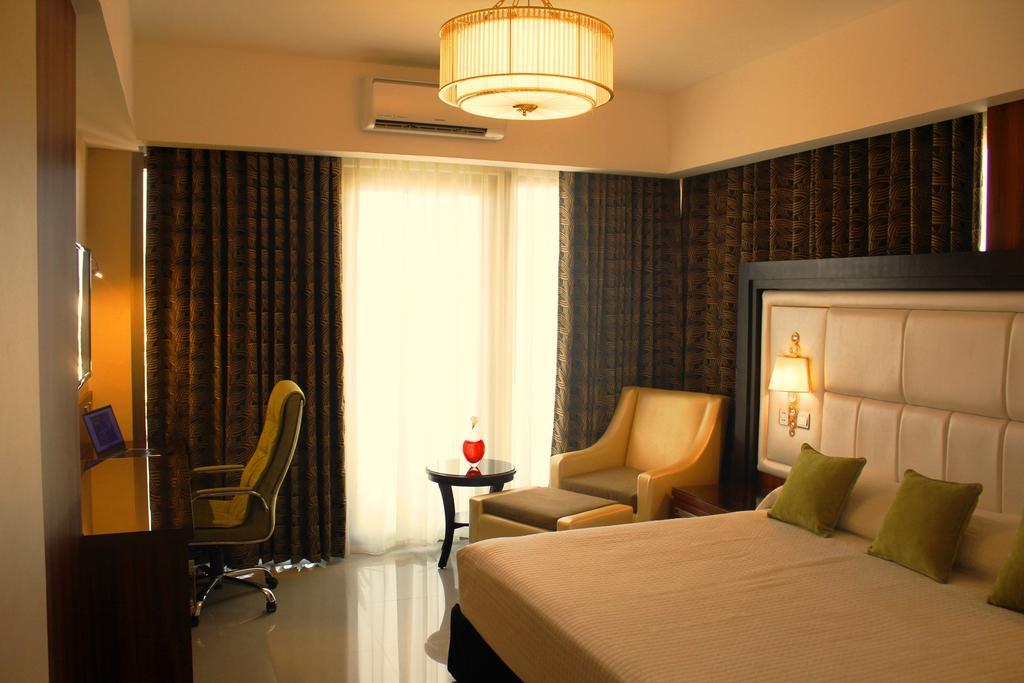 Central Park Tower Resort Анхелес Номер фото